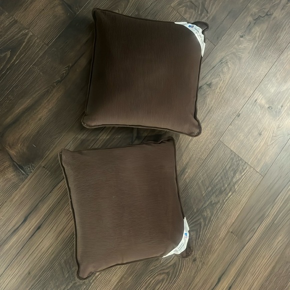 Cool Magic Pillow - Picture 1 of 6